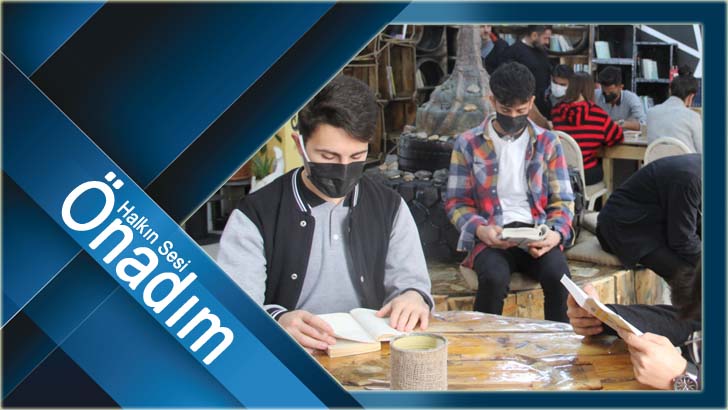 Halk Eğitimi Merkezlerinde Geri Dönüşüm Malzemesiyle 525 Kütüphane Kuruldu