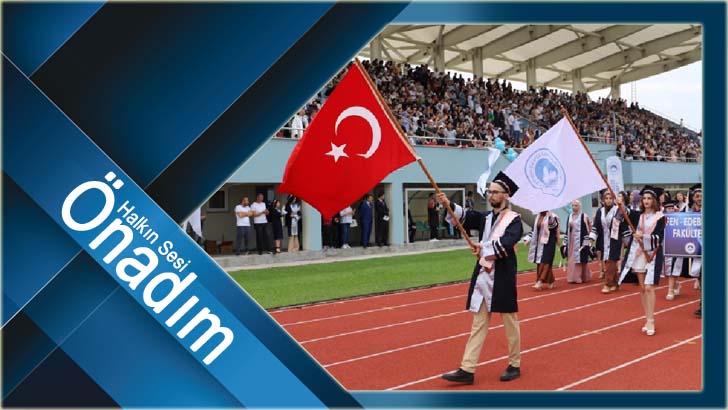 Kırklareli Üniversitesinde Mezuniyet Coşkusu