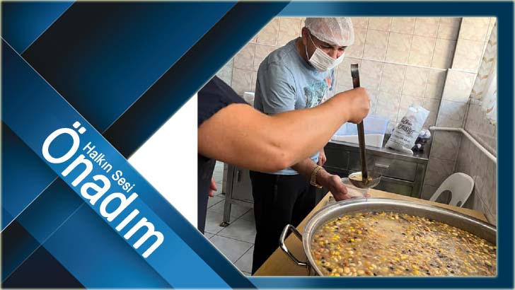 Kendi aşurelerini kendileri yaptılar