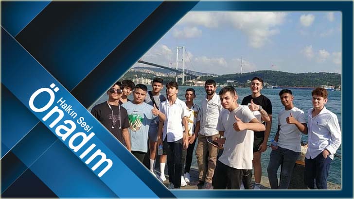 Roman gençleri Boğaz’ı gezdi
