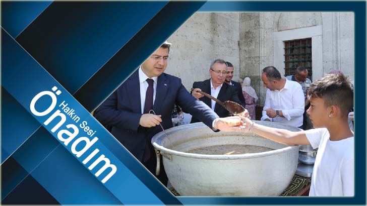 TRAKYA ÜNİVERSİTESİNDE AŞÇI YAHYA BABA’NIN KAZANI AŞURE İLE KAYNADI