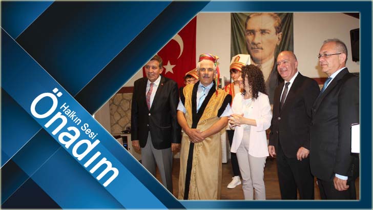 48 Yıllık Ayakkabı Ustası Ali Kurtul Yılın Ahisi Seçilerek Şed Kuşandı
