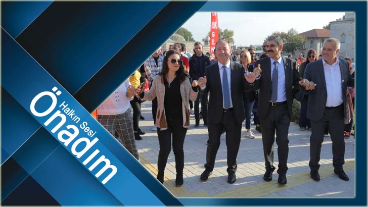 Toplu iş sözleşmesini halay çekerek kutladılar