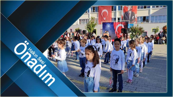 Atatürk İlkokulu’ndan coşkulu 29 Ekim kutlaması