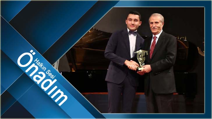 IC Holding Yönetim Kurulu Başkanı İbrahim Çeçen’e “Hayat Boyu Başarı Ödülü”