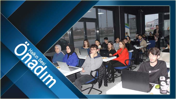 Gençlere “Flutter 101 Yazılım Eğitimi”