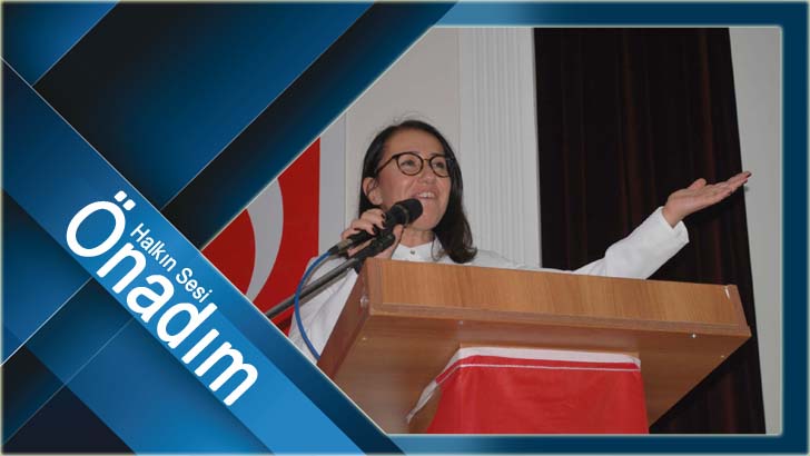 İYİ Parti’de Özçelik güven tazeledi