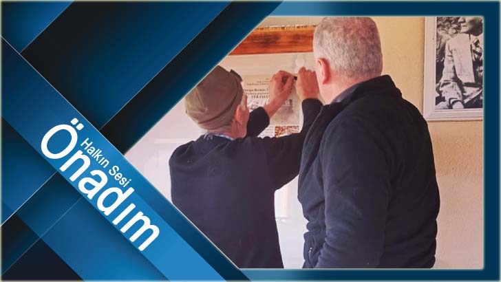 Kırmızı orman karıncaları için afiş çalışması