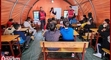 Cumhurbaşkanı Erdoğan'dan Depremzede Öğrencilere Kontenjan Müjdesi