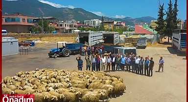 Deprem Bölgesi Üreticilerine Anlamlı Yardım