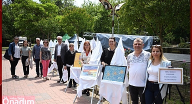 Ebru Sanatından İnciler Cennet Bahçesinde