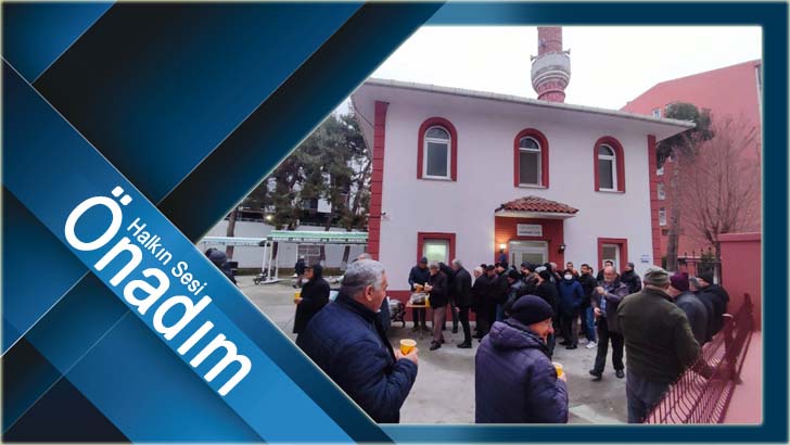 Cemaat Karakaşbey Camii'nde buluştu