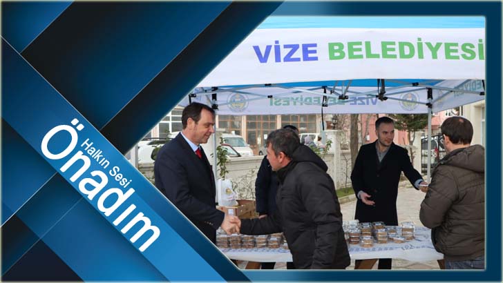 Depremde vefat edenler için mevlit okutuldu