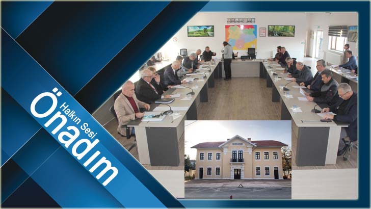 Meclis Gar Binasında İnce Eleyip Sık Dokuyor