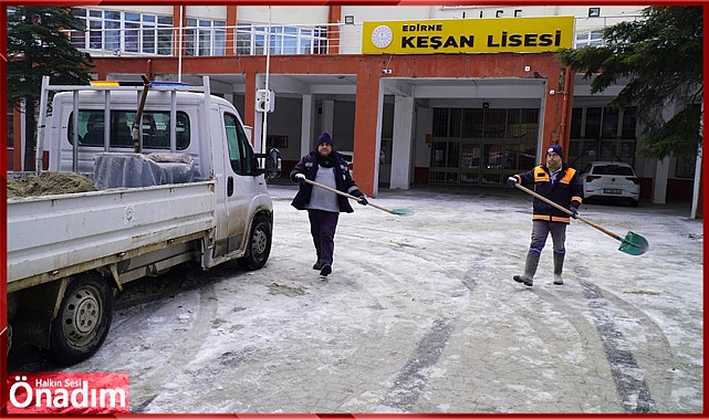 Çocuklar İçin Okul Bahçeleri Temizlendi
