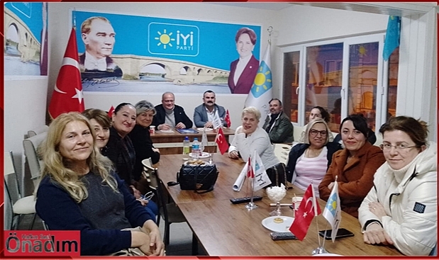 İYİ Partili Kadınlar Ev Ziyaretlerine Başladı