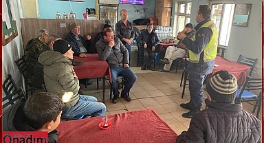 Köylü Vatandaşlar Trafik Uyarılarını Pür Dikkat Dinledi