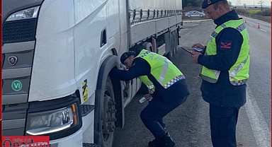 Sürücülere Yönelik Kış Denetimleri Devam Ediyor
