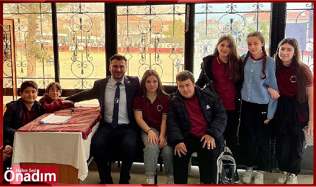 Başkan Adayı öğrenciler ile buluştu