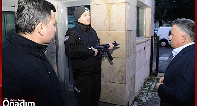 İftar Yemeğinde Bir Araya Geldiler