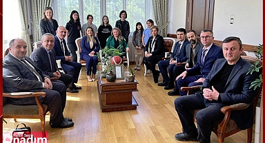 571 Eser Arasından Seçildiler