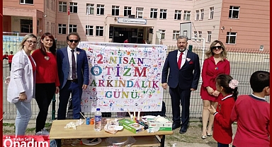 Otizm Günü'ne Özel El Baskısı Etkinliği ile Eğlendiler