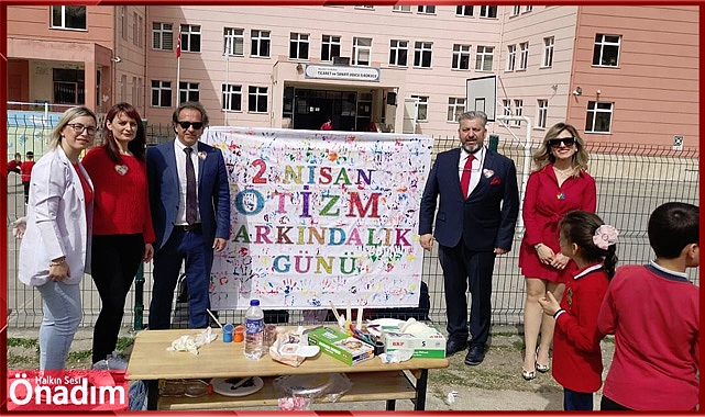 Otizm Günü'ne Özel El Baskısı Etkinliği ile Eğlendiler
