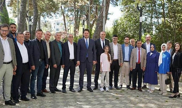 Pınarhisar Ali Özer Parkı'nda Bayram Programı