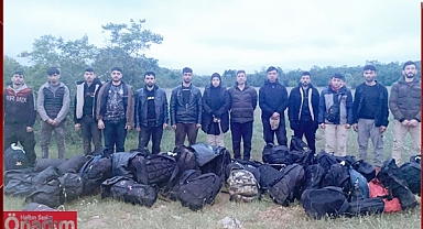 13 Düzensiz Göçmen Yakalanarak Göç İdaresine Teslim Edildi