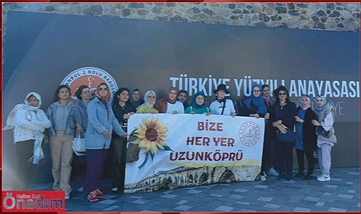 27 Mayıs’ın Yıldönümünde Uzunköprülü Öğrencilerden Anlamlı Ziyaret