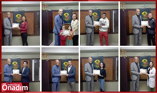 Başarılar Belgeyle Ödüllendirildi