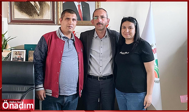 Başkan Şenol tebrikleri kabul etmeye devam ediyor