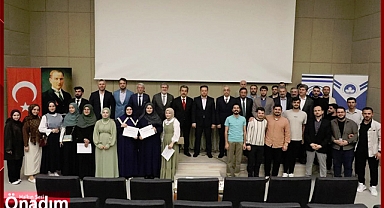 Dereceye Giren Öğrencilere Ödülleri Takdim Edildi