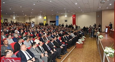 Edirne Valisi Sezer İl Genelindeki Muhtarlarla Bir Araya Geldi