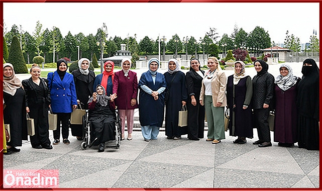 Emine Erdoğan, Anneler Günü vesilesiyle Devlet Konukevi'nde anneleri ağırladı
