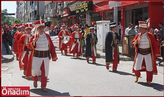 Gazi Turhan Bey Anma Etkinlikleri Uzun Bir Aradan Sonra Yeniden Gerçekleştirildi