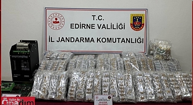 Gümrük Kaçağı Ürünleri Otobüsle Sokmak İstedi Yakalandı