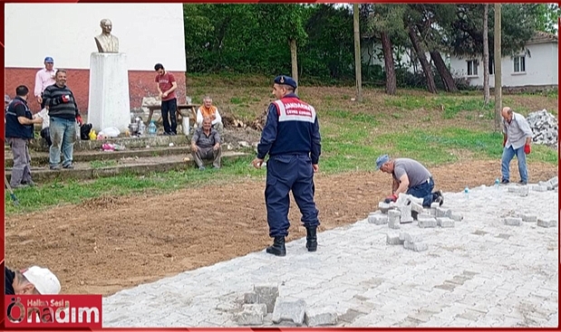 İş Sağlığı Haftasında Jandarmadan İmece Usulü Çalışan Köylülere Ziyaret