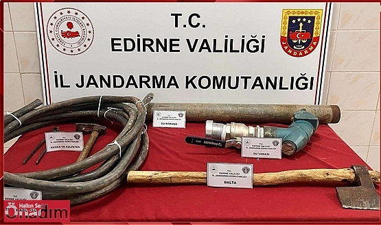Su Deposundan Demir Boru ve Bakır Kablo Çalan Şahıslar Enselendi