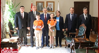 Canbek’ten Vali Ekici’ye Ziyaret