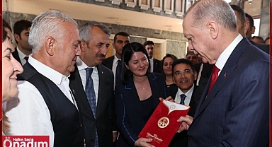 Cumhurbaşkanı Erdoğan Kırkpınar’a ‘Kırmızı Dipli Mum’ ile Davet Edildi