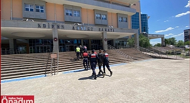 Onanmış Cezaları Olan 3 Şahıs Yurtdışına Kaçmaya Çalışırken Yakalandı