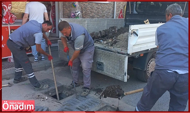 Su Kanalları Ve Izgaralar Temizlendi