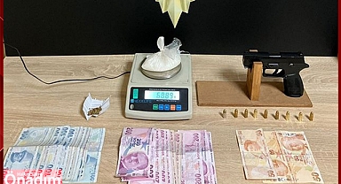 Şüpheli Araç Durdurularak 3 Şahıs Tutuklandı