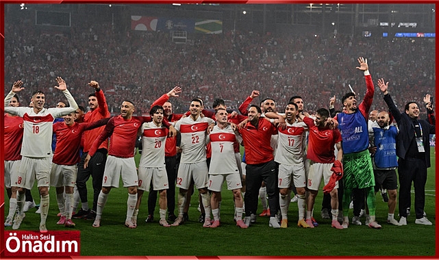 A Millî Futbol Takımı‘na tebrik