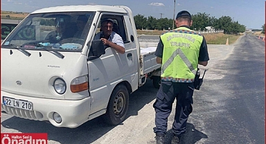 Köy Yollarında Jandarma Trafikten Sıkı Denetim