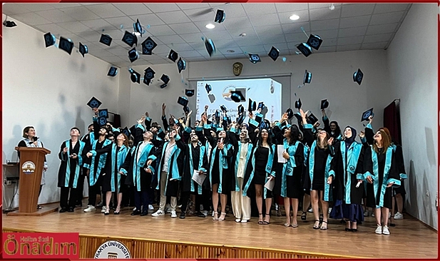 T.Ü. Uzunköprü Meslek Yüksek Okulunda Mezuniyet Coşkusu
