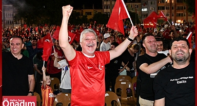 Yer beyaz, gök kırmızı