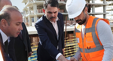 Bakan Murat Kurum Yarısı Bizden’de” Yeni Dönemin Ayrıntılarını Paylaştı; “Vatandaşımızı Sağlıksız Konutlardan Çıkarana Kadar Bize Durmak Yok”