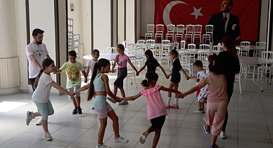 “Folklor Halkın Aynasıdır, Sen de Bu Ekibe Katıl”